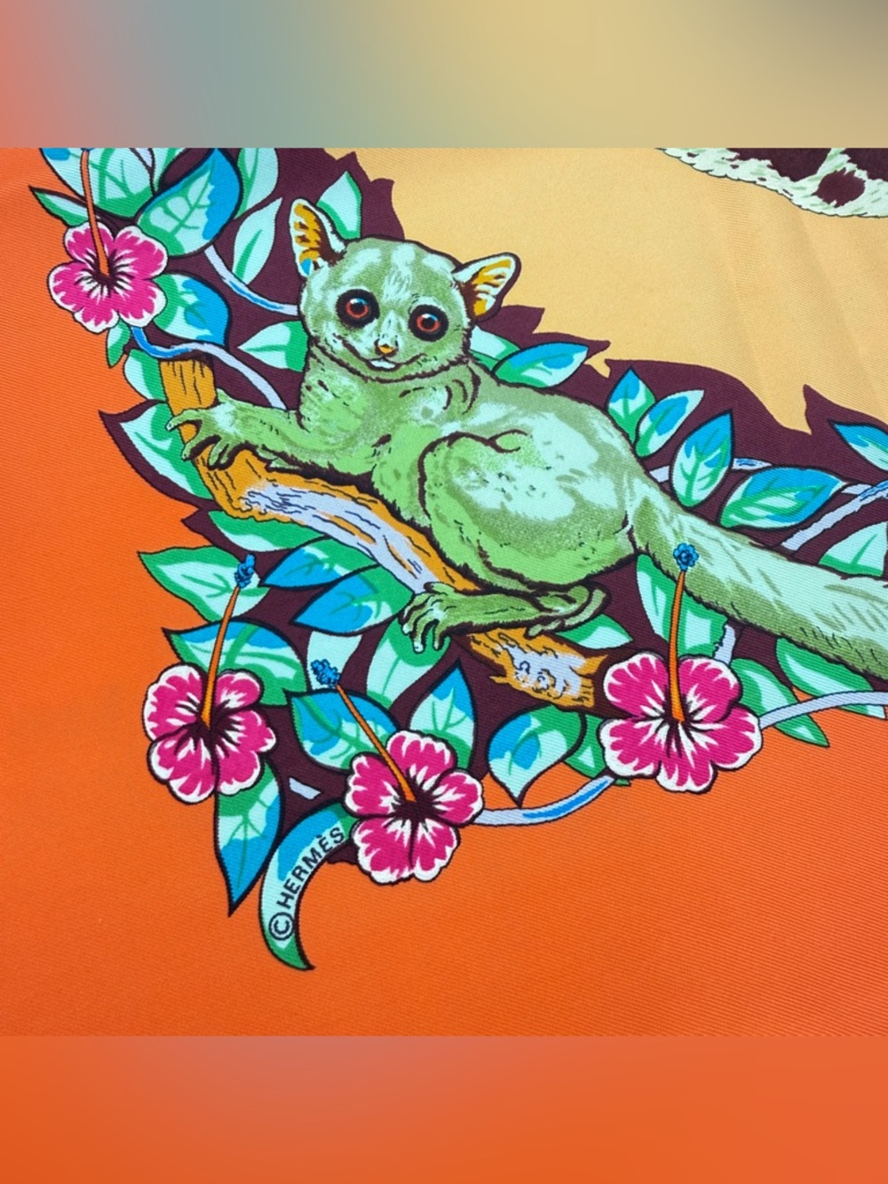 Hermès Jungle Love Silk Scarf - Picture 7 of 16